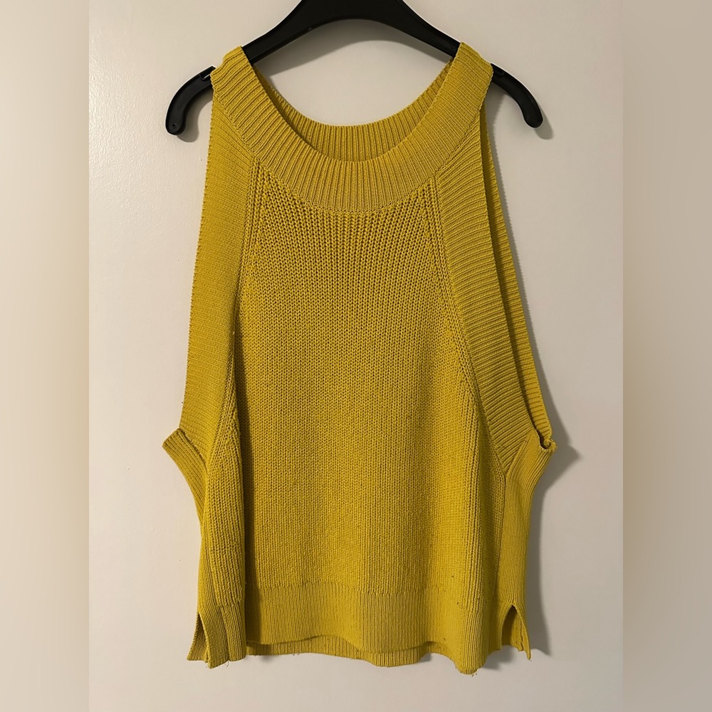 Wilfred Yellow Sleeveless Knit Sweater, Large